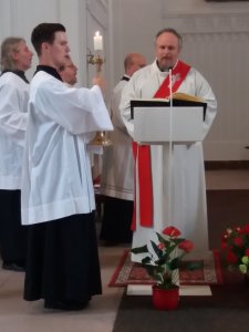 Jáhenské svěcení v Praze u sv. Václava v Bohnicích