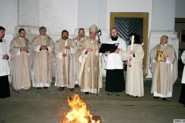 Katedrální chrám sv. Vavřince - Velikonoční vigilie 2006