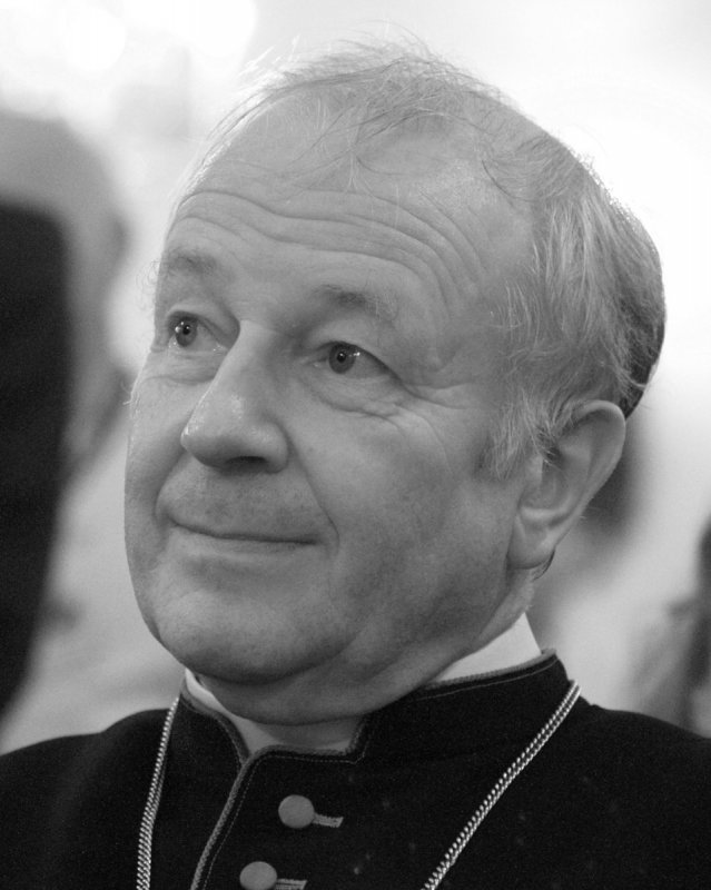 Zemřel emeritní německý biskup Joachim Vobbe