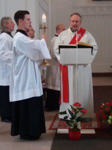Jáhenské svěcení v Praze u sv. Václava v Bohnicích