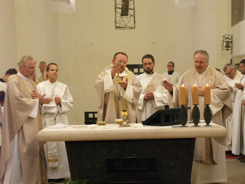Biskup Pavel v sobotu vysvětil dva nové kněze