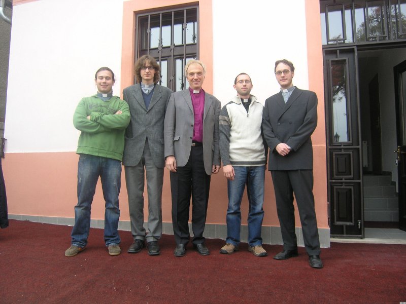 Návštěva utrechtského arcibiskupa Jorise Vercammena v českých farnostech 2007