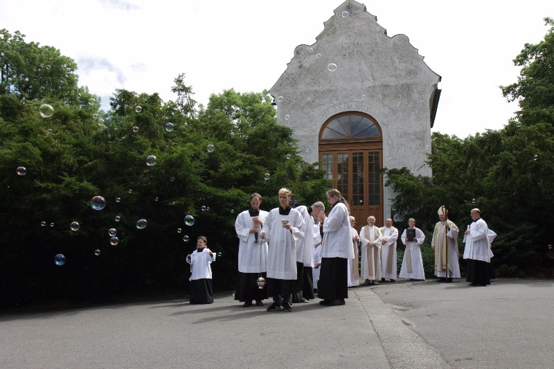 Katedrála sv. Vavřince - jáhenské svěcení Kamila Kozelského a Petra Krohe 17. 6. 2017