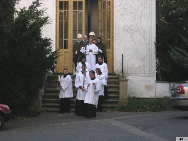 Katedrální chrám sv. Vavřince - návštěva arcibiskupa a křest Vítka Boldiše 2005