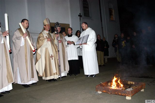 Katedrální chrám sv. Vavřince - Velikonoční vigilie 2007