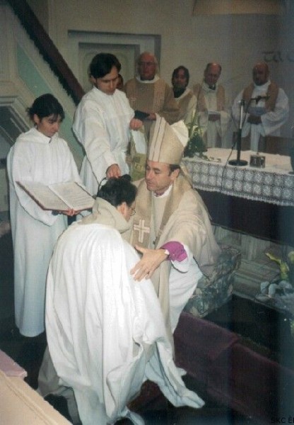 Farnost Jihlava - kněžské svěcení 2005